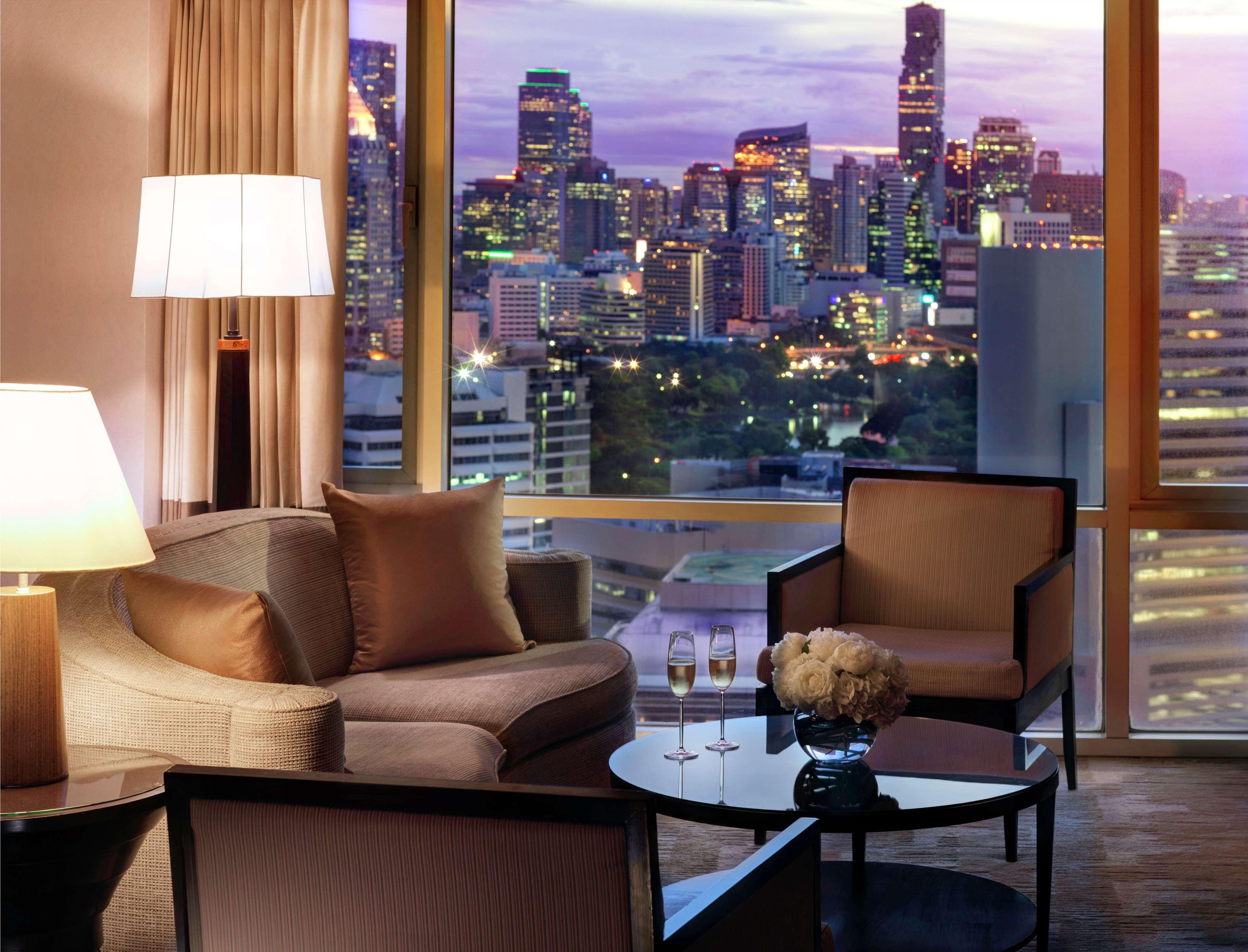 Conrad Bangkok Otel Dış mekan fotoğraf A suite at the hotel